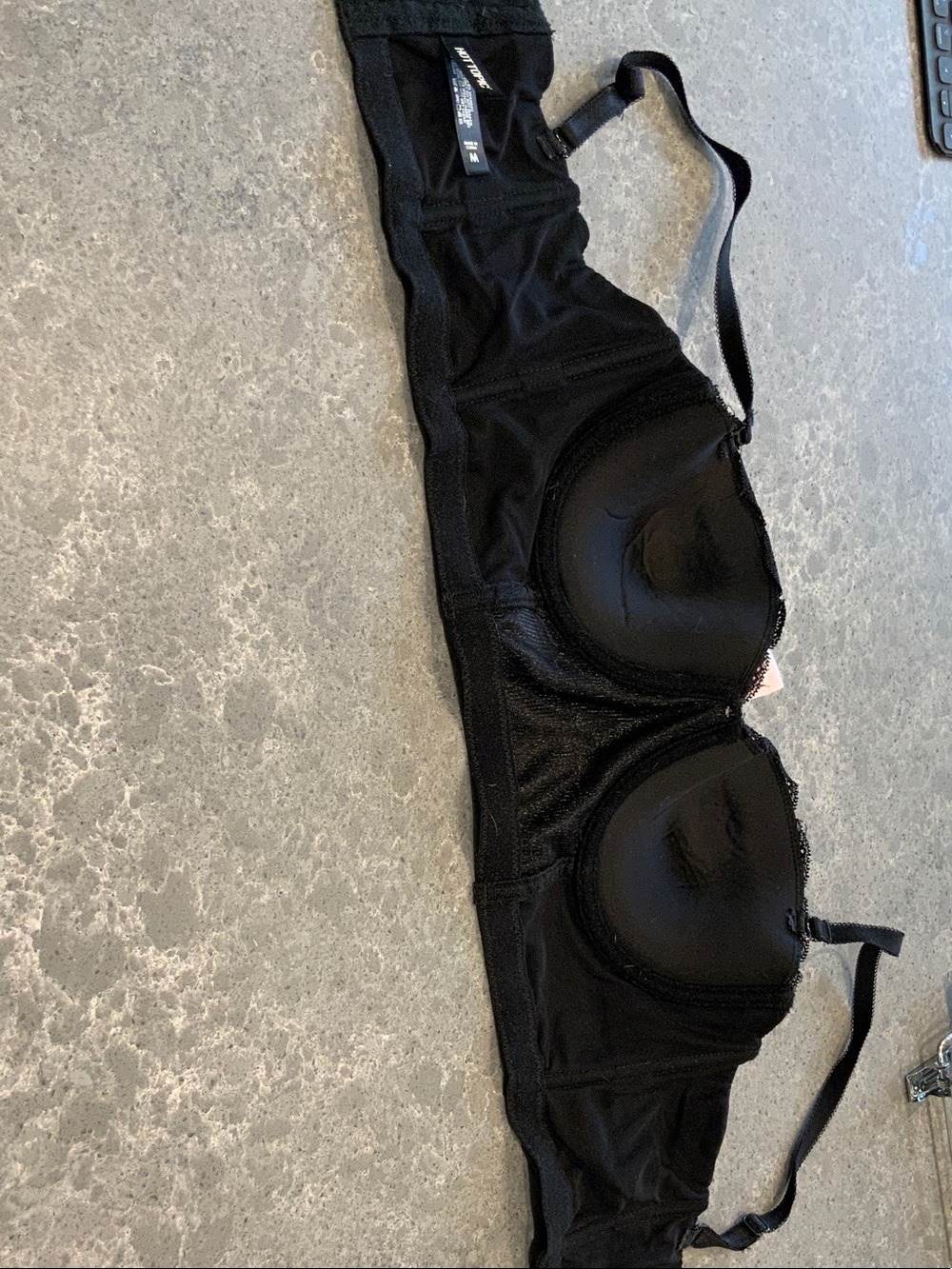 Black Bustier Bra with Pink Trim and Bow - Picture 3 of 3
